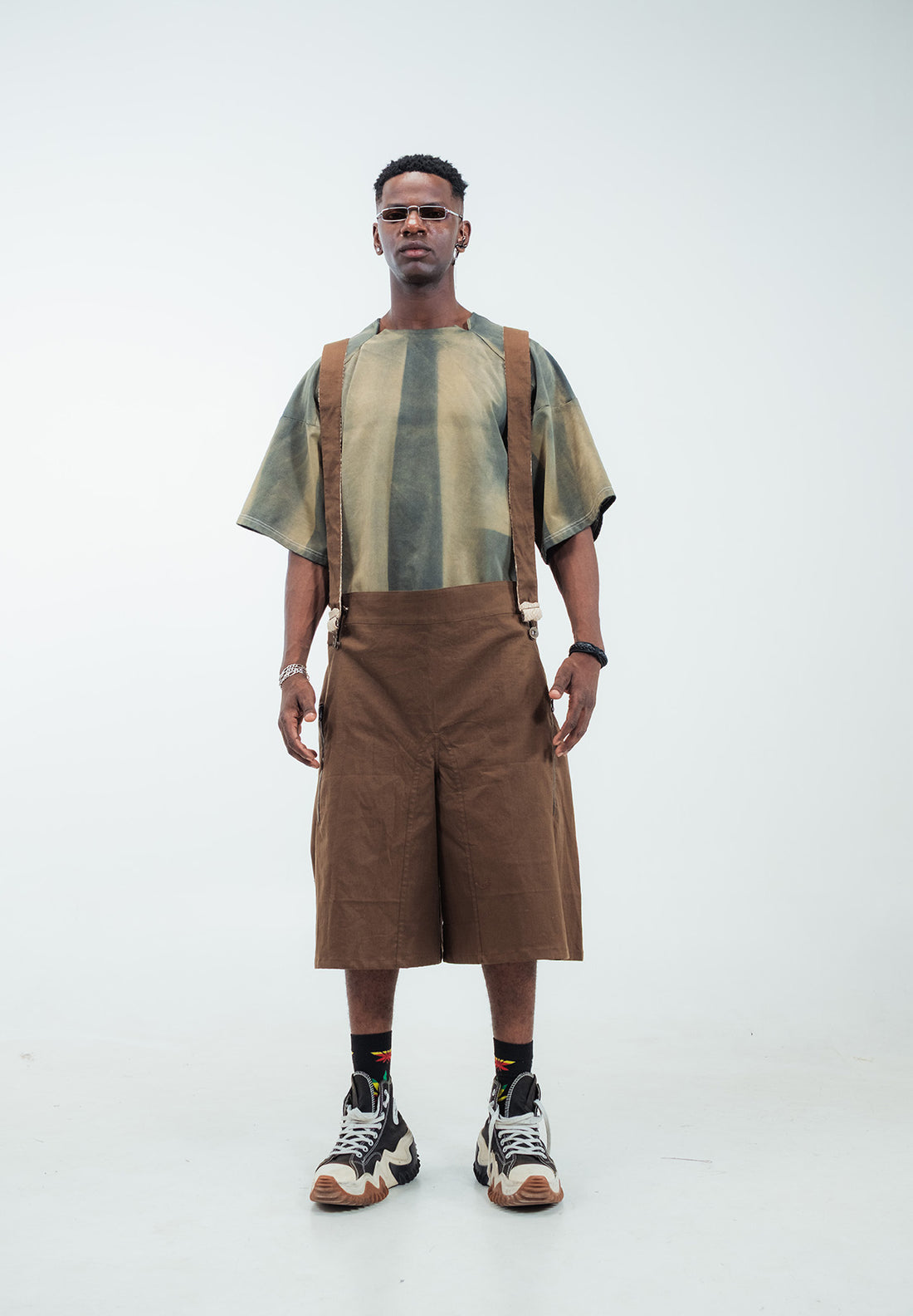 Rustfeeder suspender shorts